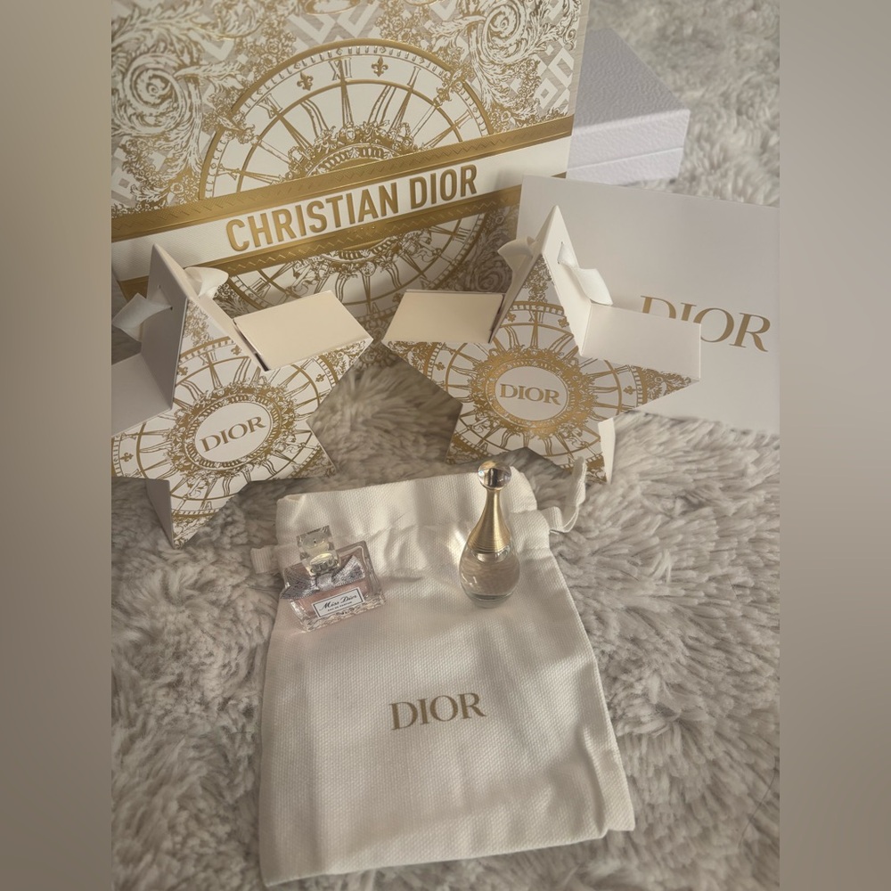Dior 2024 Holiday Star Ornaments Set